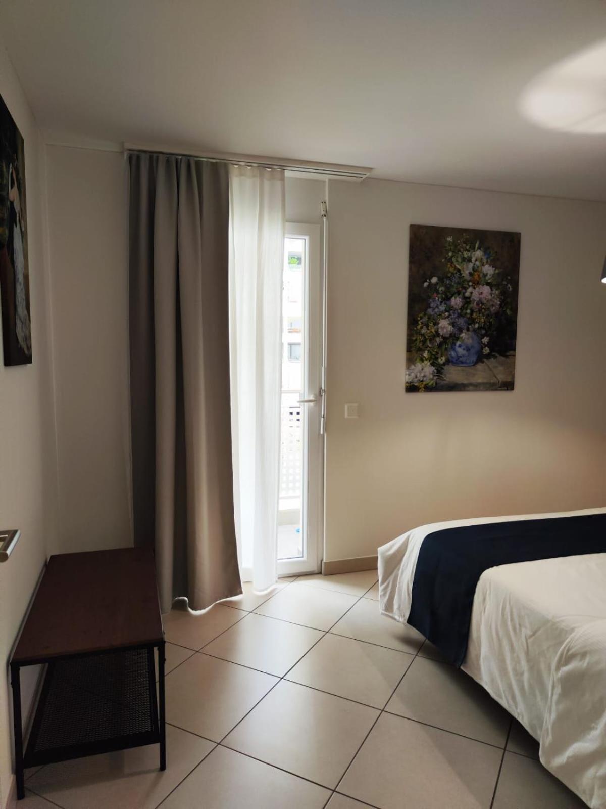 Casa Renoir - Schritte Zum Zee Appartement Locarno Buitenkant foto